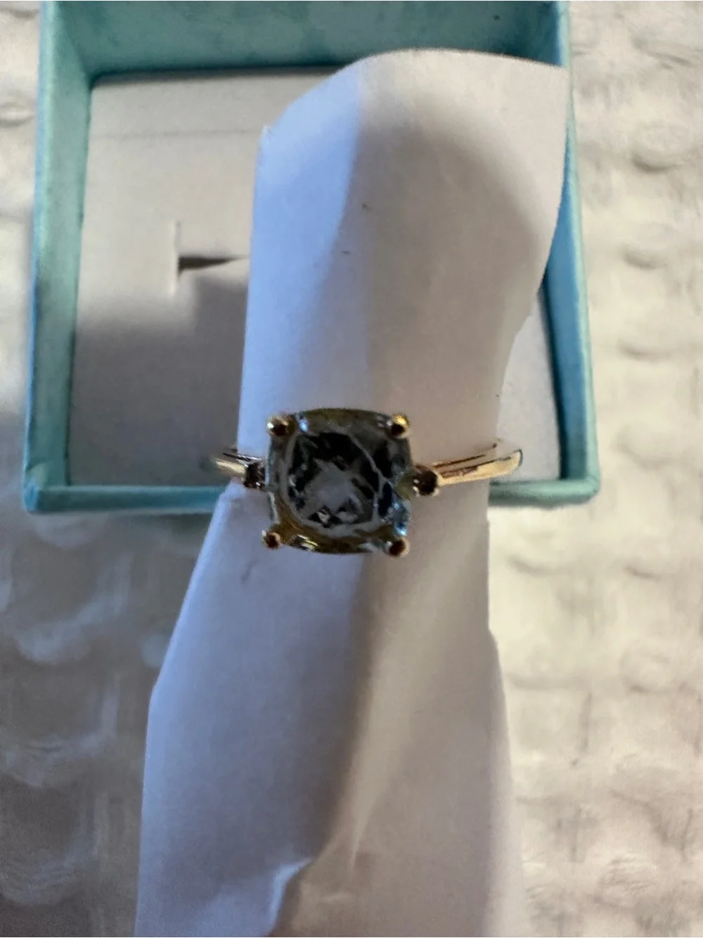 Stunning 14k Classic Gold Ring with Aquamarine Cushion-Cut Stone